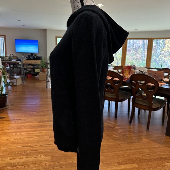 Todd Snyder Cashmere Hooded Sweater - Picture 2 of 7